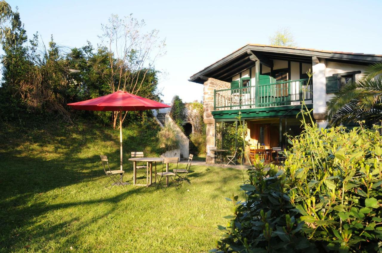 Hotel Domaine Xixtaberri Cambo-les-Bains Exterior foto